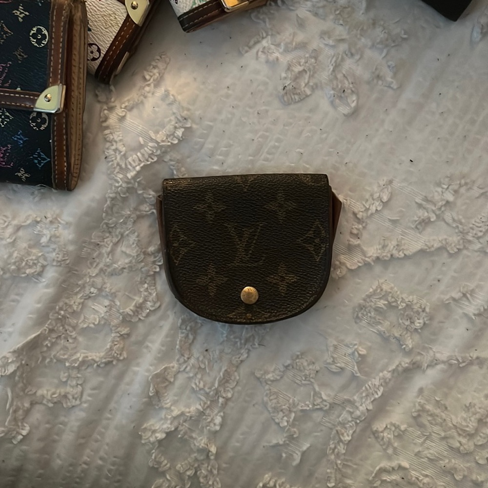 Louis Vuttion Coin purse